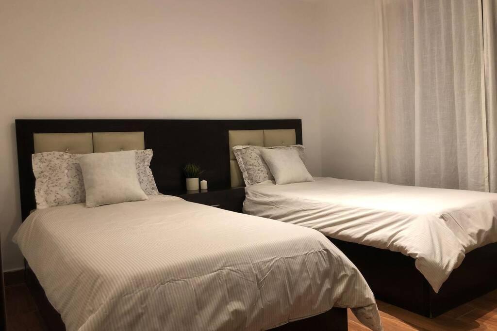 Luxury Apartment In Awesome Location In Amman Extérieur photo