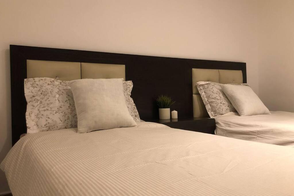 Luxury Apartment In Awesome Location In Amman Extérieur photo