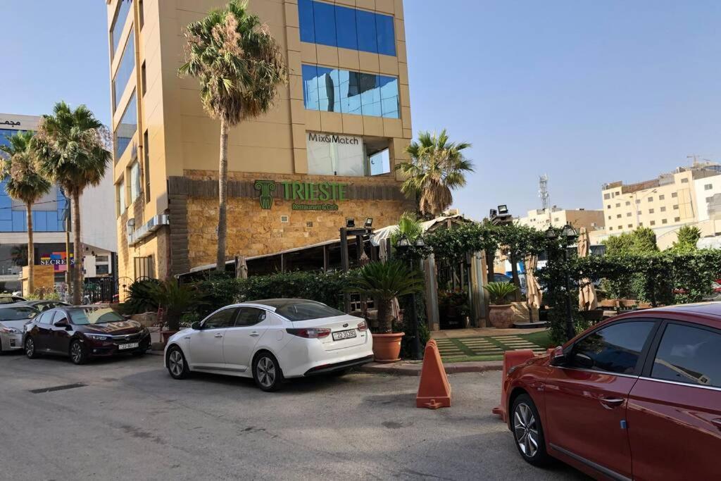 Luxury Apartment In Awesome Location In Amman Extérieur photo