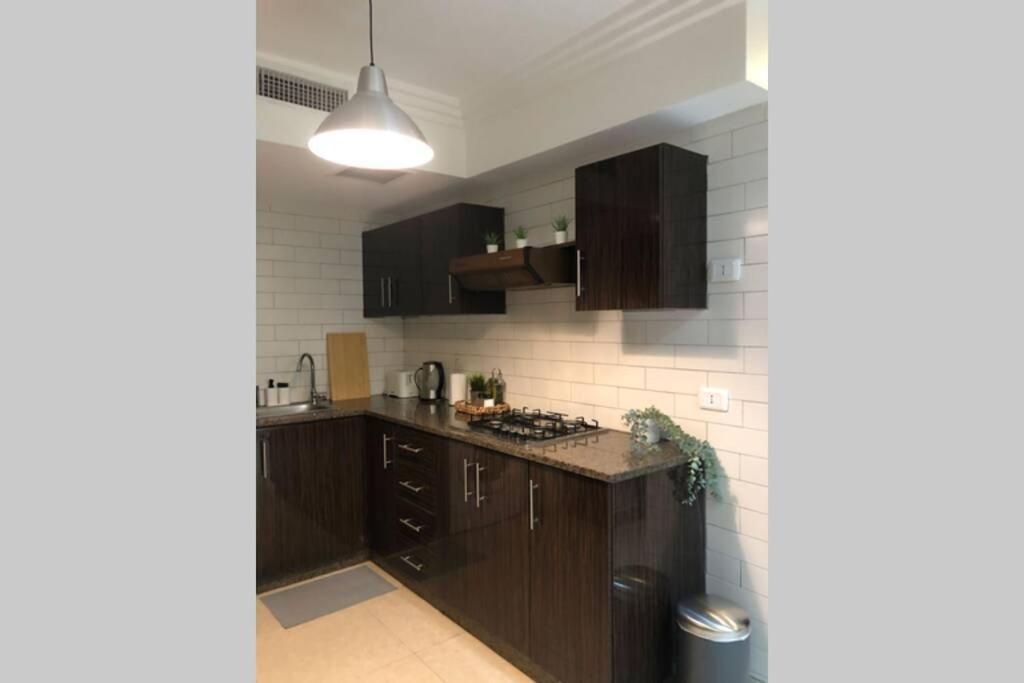 Luxury Apartment In Awesome Location In Amman Extérieur photo